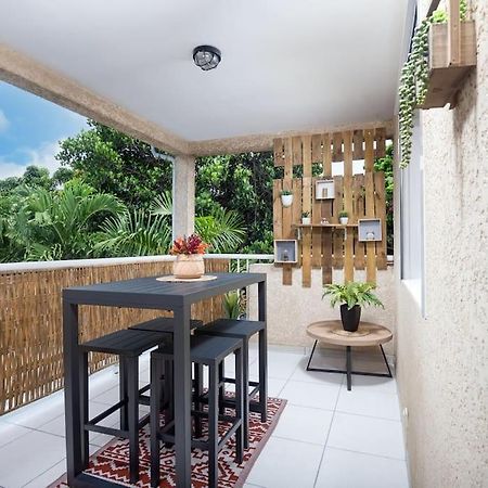 Ferienwohnung Le Logis Du Passant Riviere Saint-Louis Exterior foto