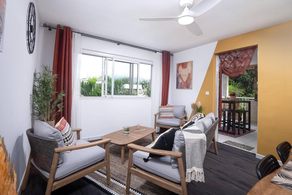 Ferienwohnung Le Logis Du Passant Riviere Saint-Louis Exterior foto